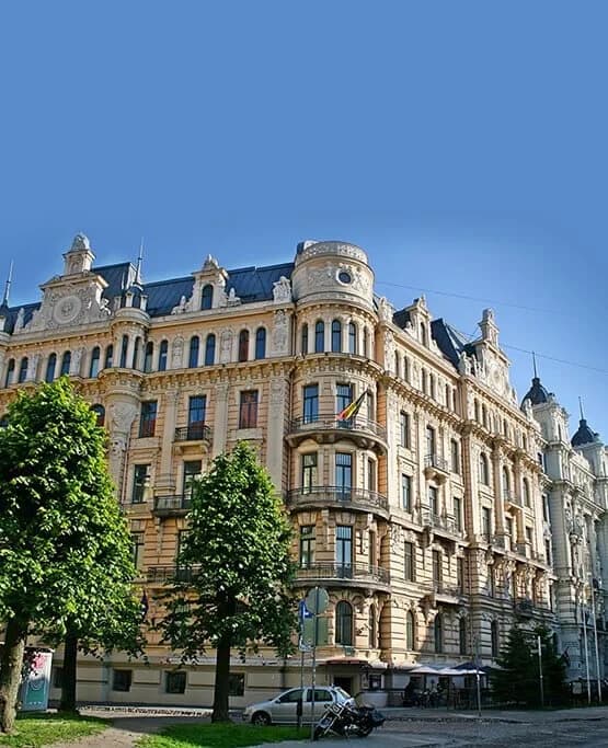 Business Management College campus cover