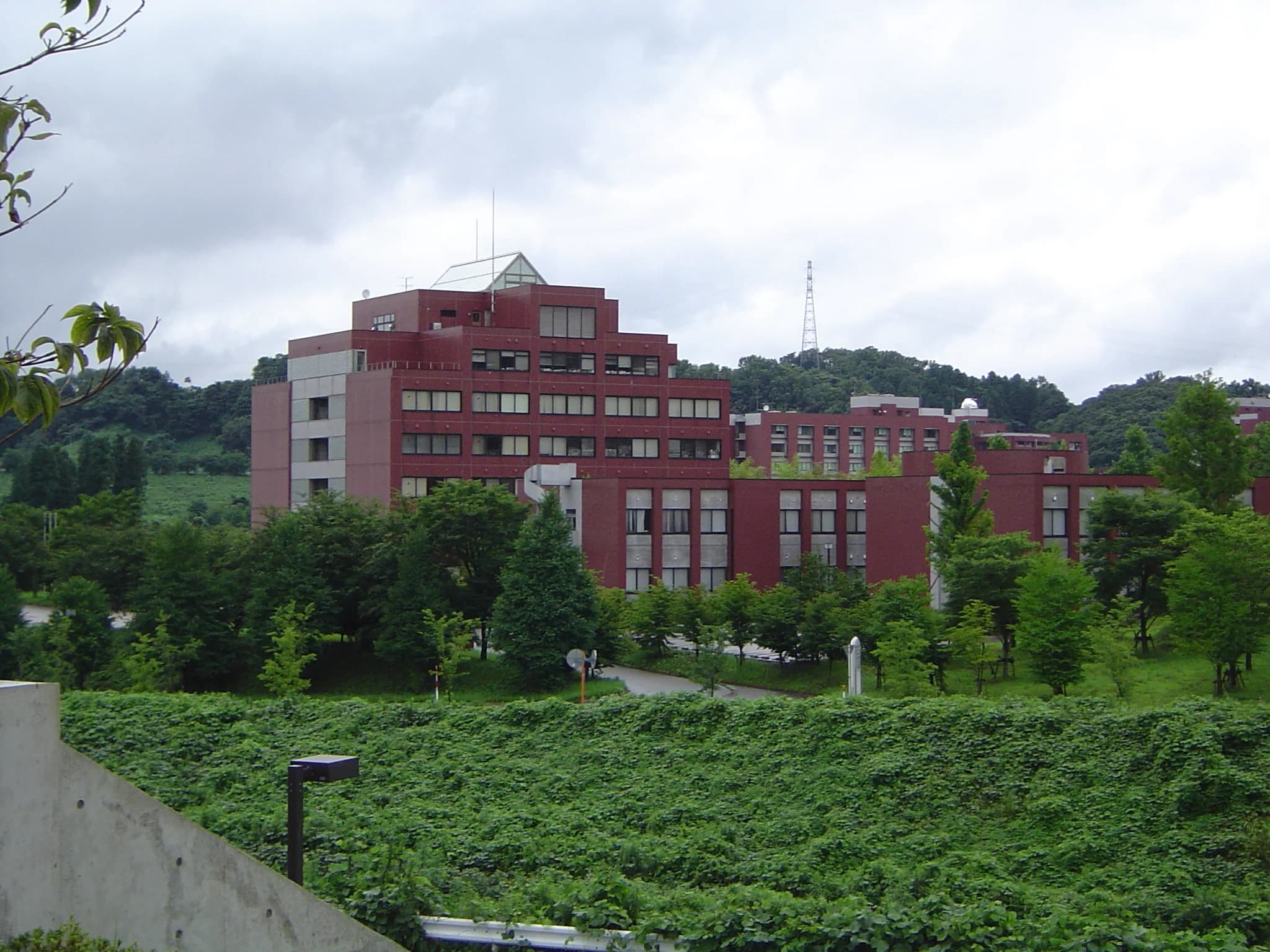 Kanazawa University campus cover